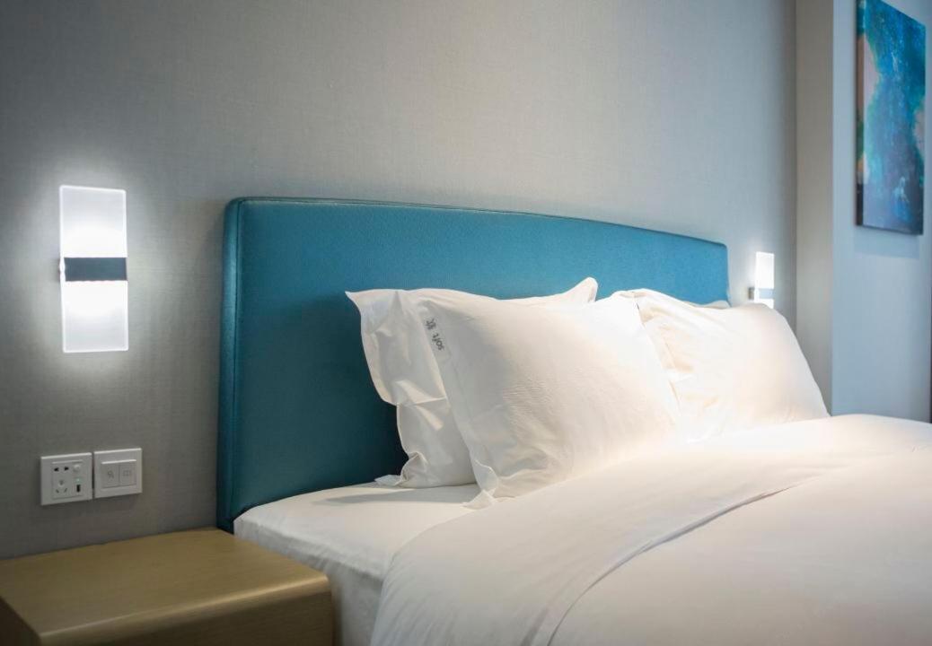 Holiday Inn Express - Xiamen City Center By Ihg Екстериор снимка